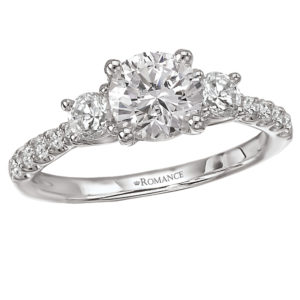 3-Stone Graduated Diamond Ring in 14kt White Gold with Trellis Design