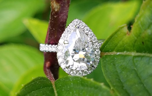 Lab grown diamond engagement ring