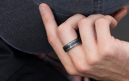 Men's wedding band